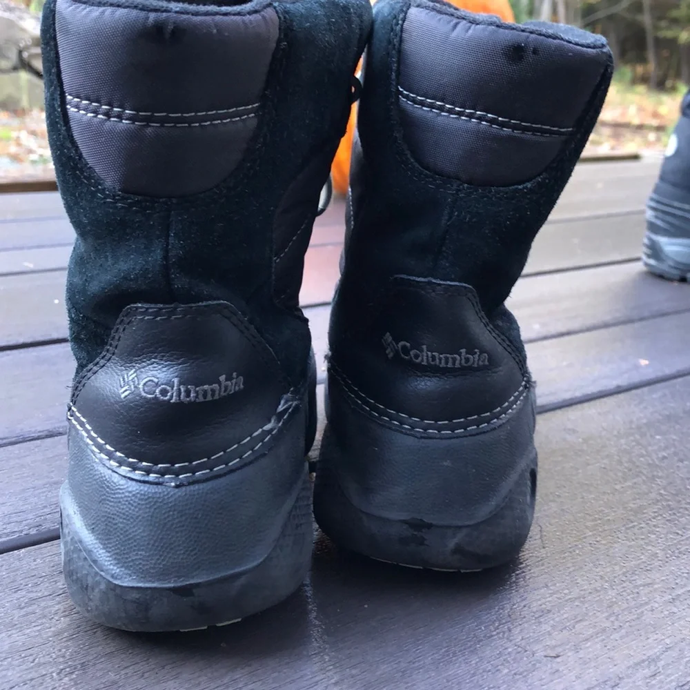 Columbia Kids boots